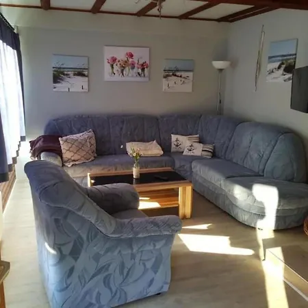 In Silbersee Mit Garten By Interhome